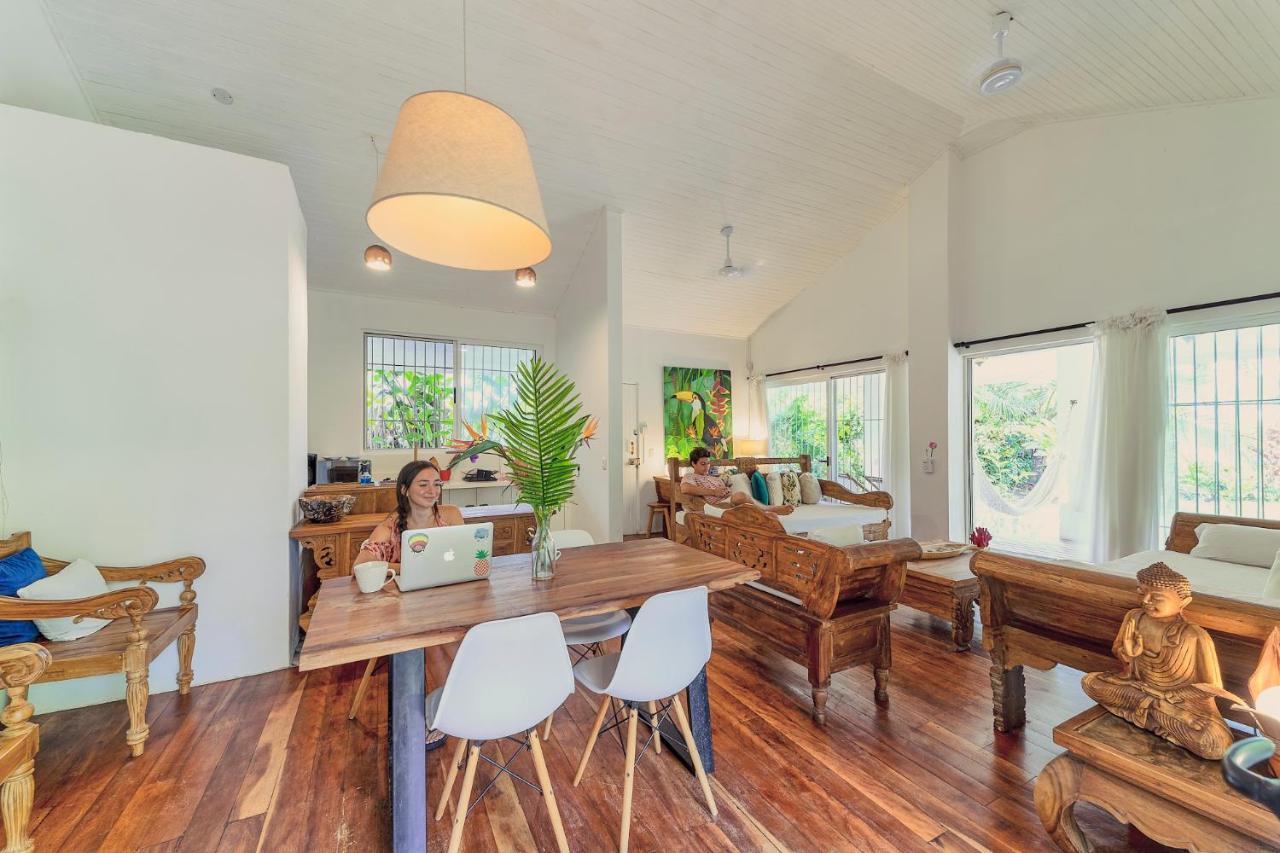 Vila Pineapple House Manzanillo Exteriér fotografie