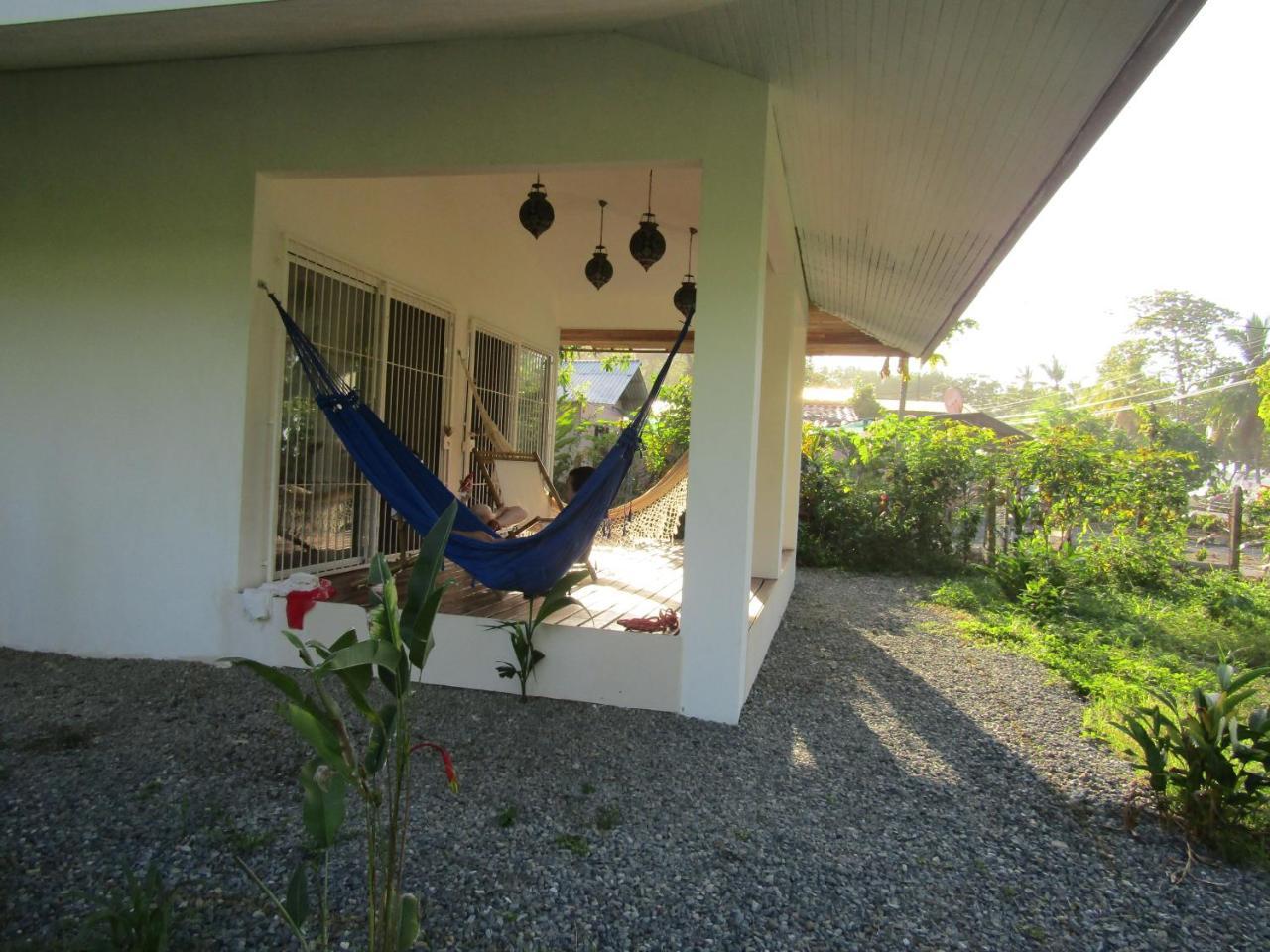 Vila Pineapple House Manzanillo Exteriér fotografie