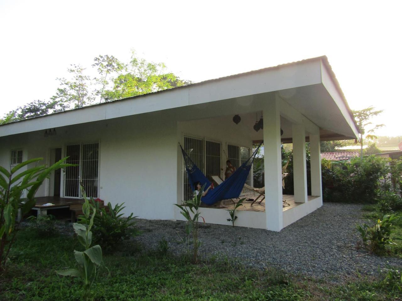 Vila Pineapple House Manzanillo Exteriér fotografie